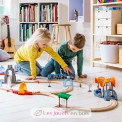 Smart Tech Sound Bahnhof Mit Action Tunnel - Brio -Brio Verkaufsgeschäft brio world 33973 gare smart tech sound accessoire pour circuit de train en bois actions de jeu stem jouets enfants interactif ambiance